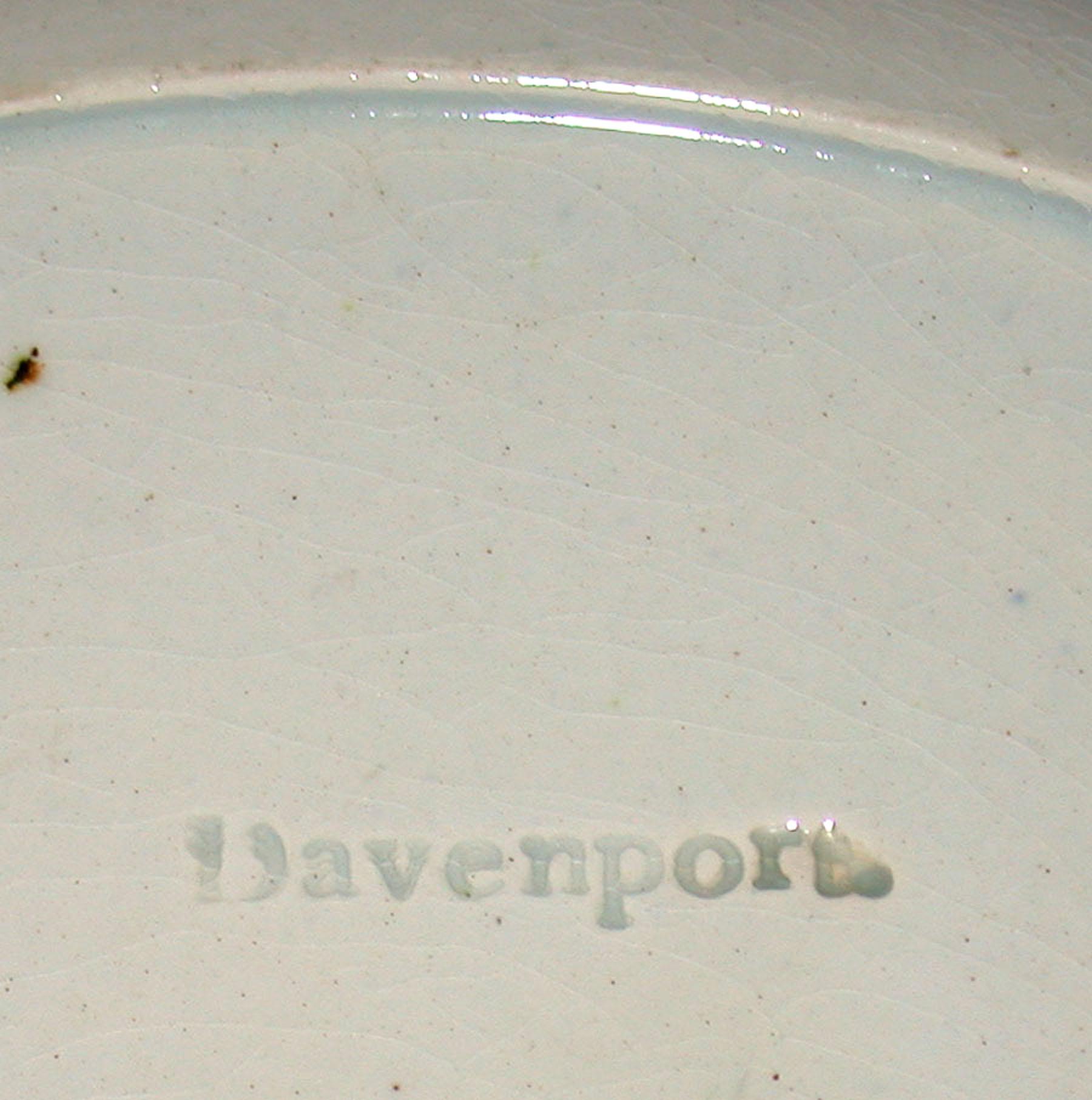 1964.1876 Davenport pearlware plate, detail