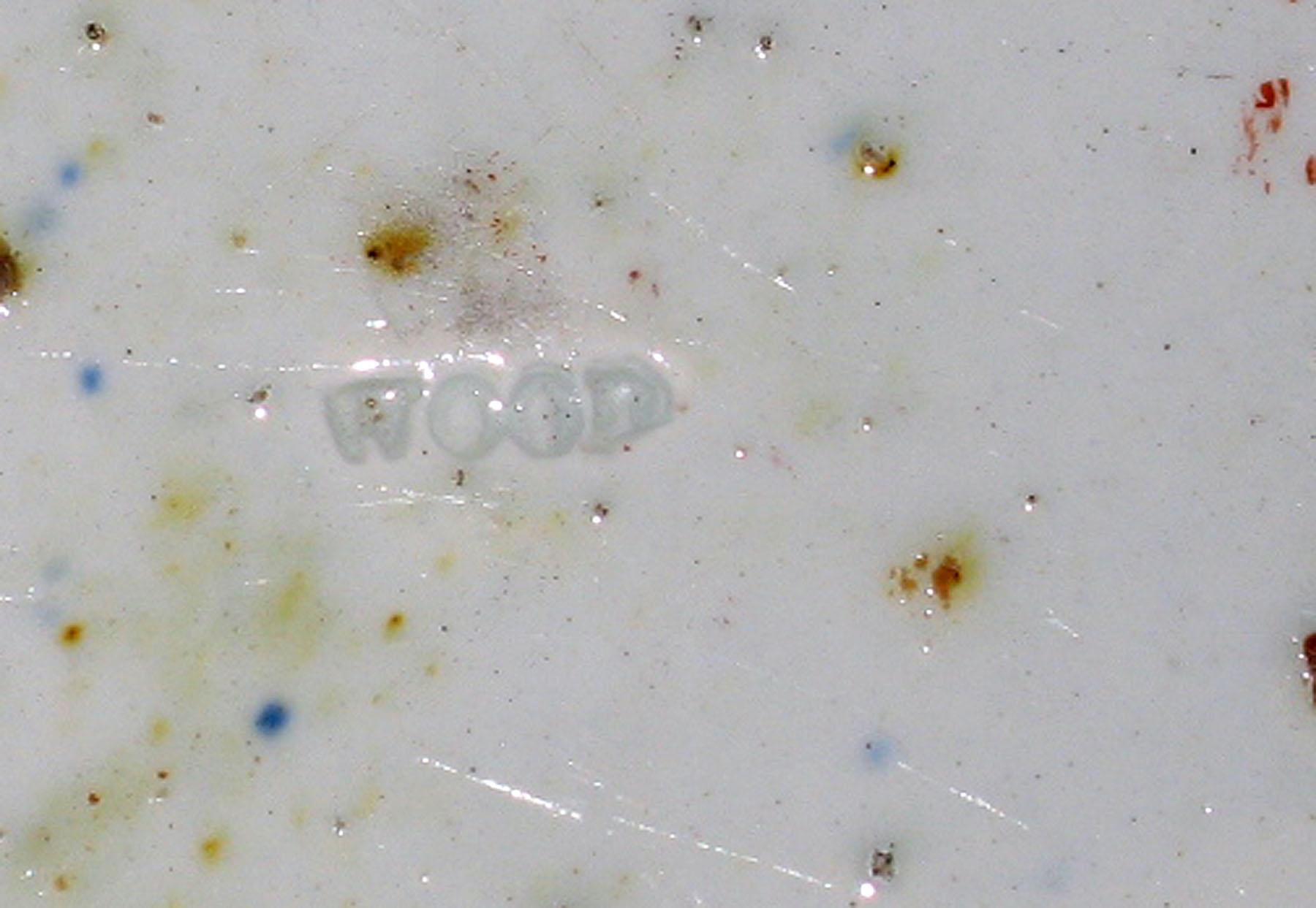 1964.1885 Wood Earthenware plate (mark)
