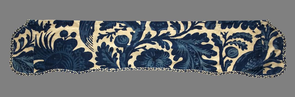 1955.0654 I Bed Hanging, Valance