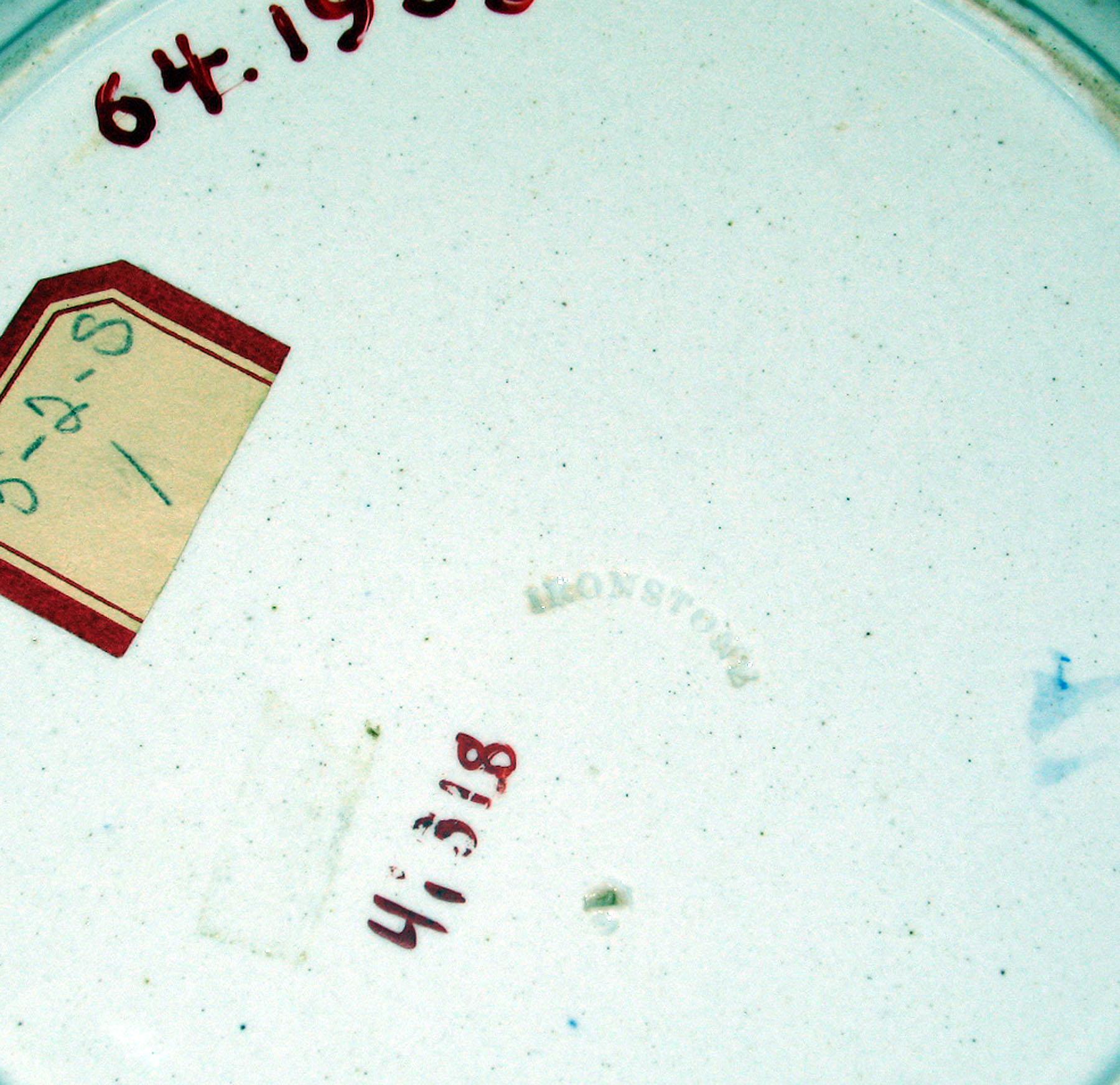 1964.1905 Ironstone plate (mark)