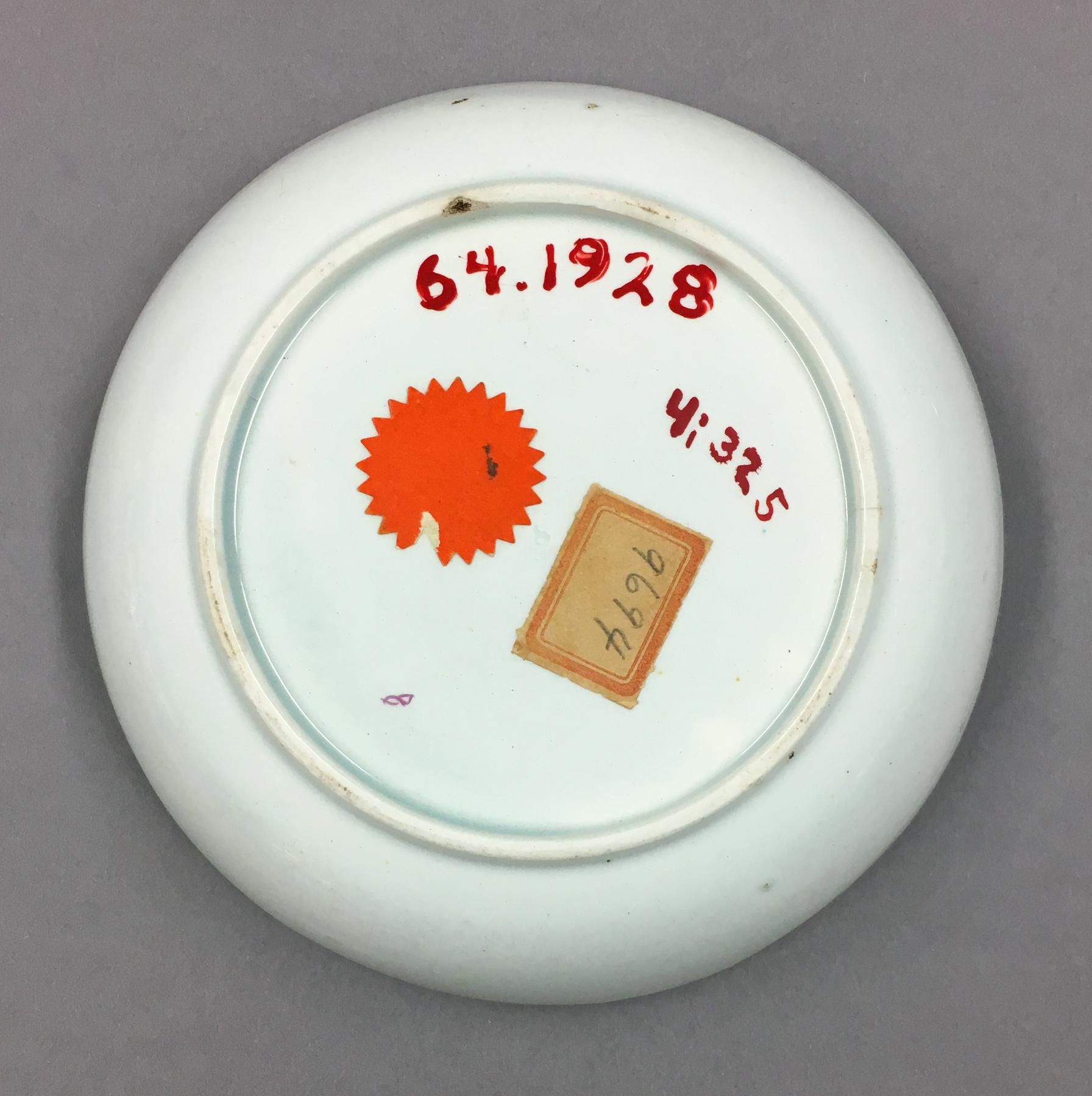 1964.1928 Cadmus saucer, underside