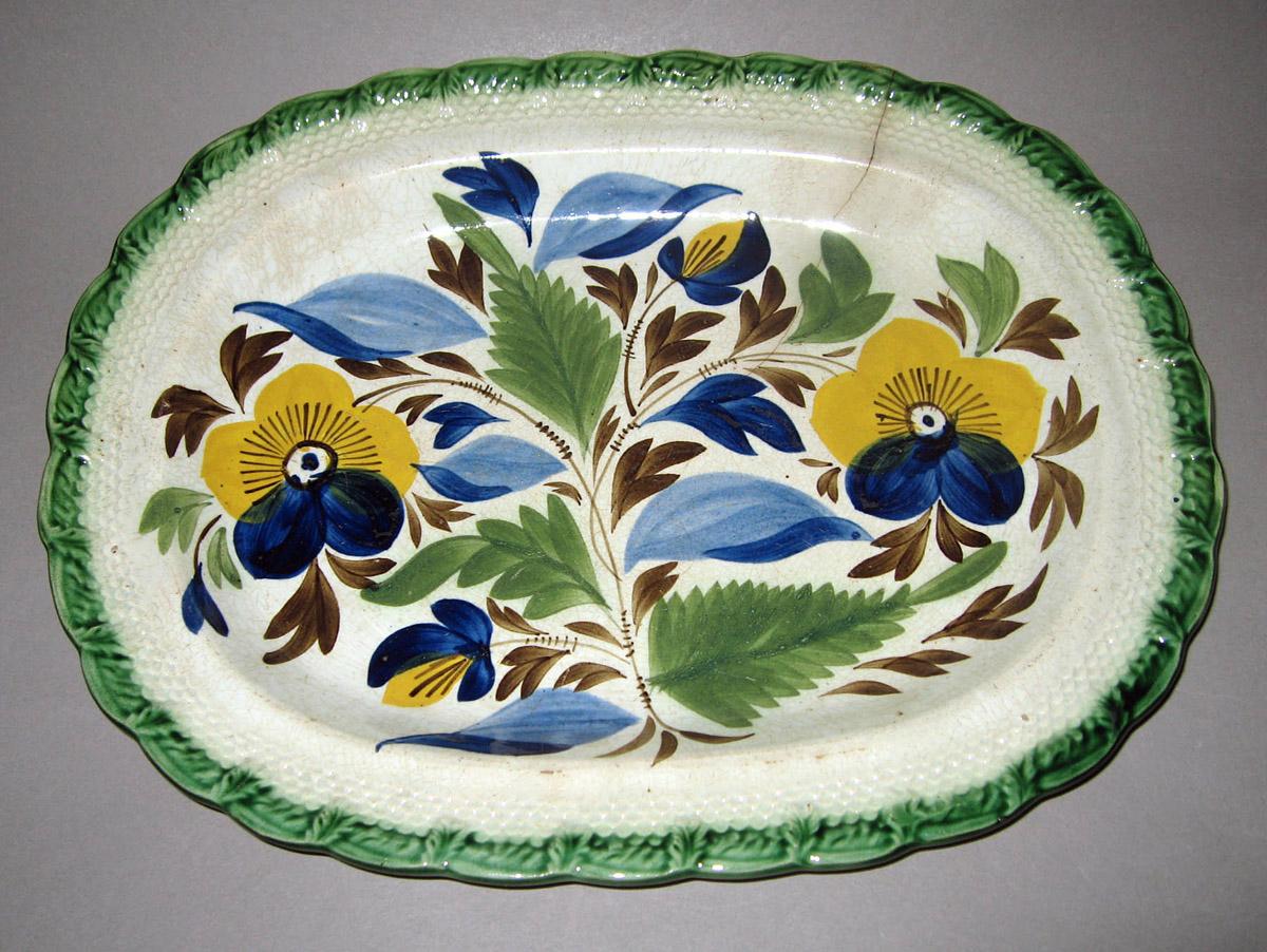 1964.1973 Pearlware dish