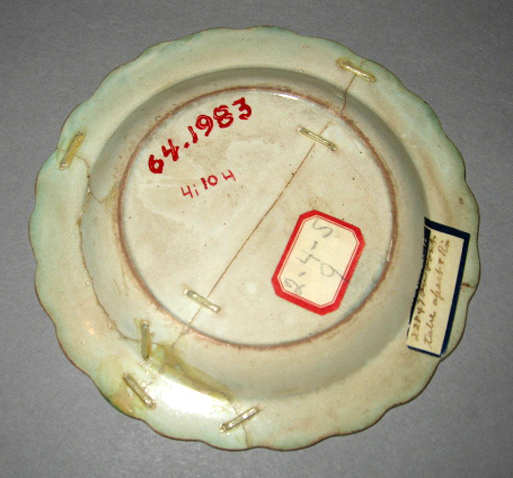 1964.1983 Pearlware plate (underside)