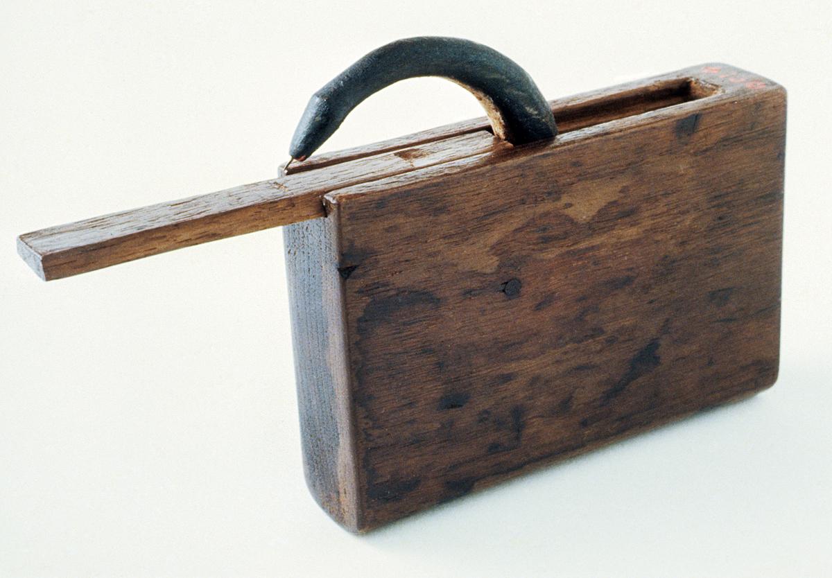 1964.2015 Trick Box