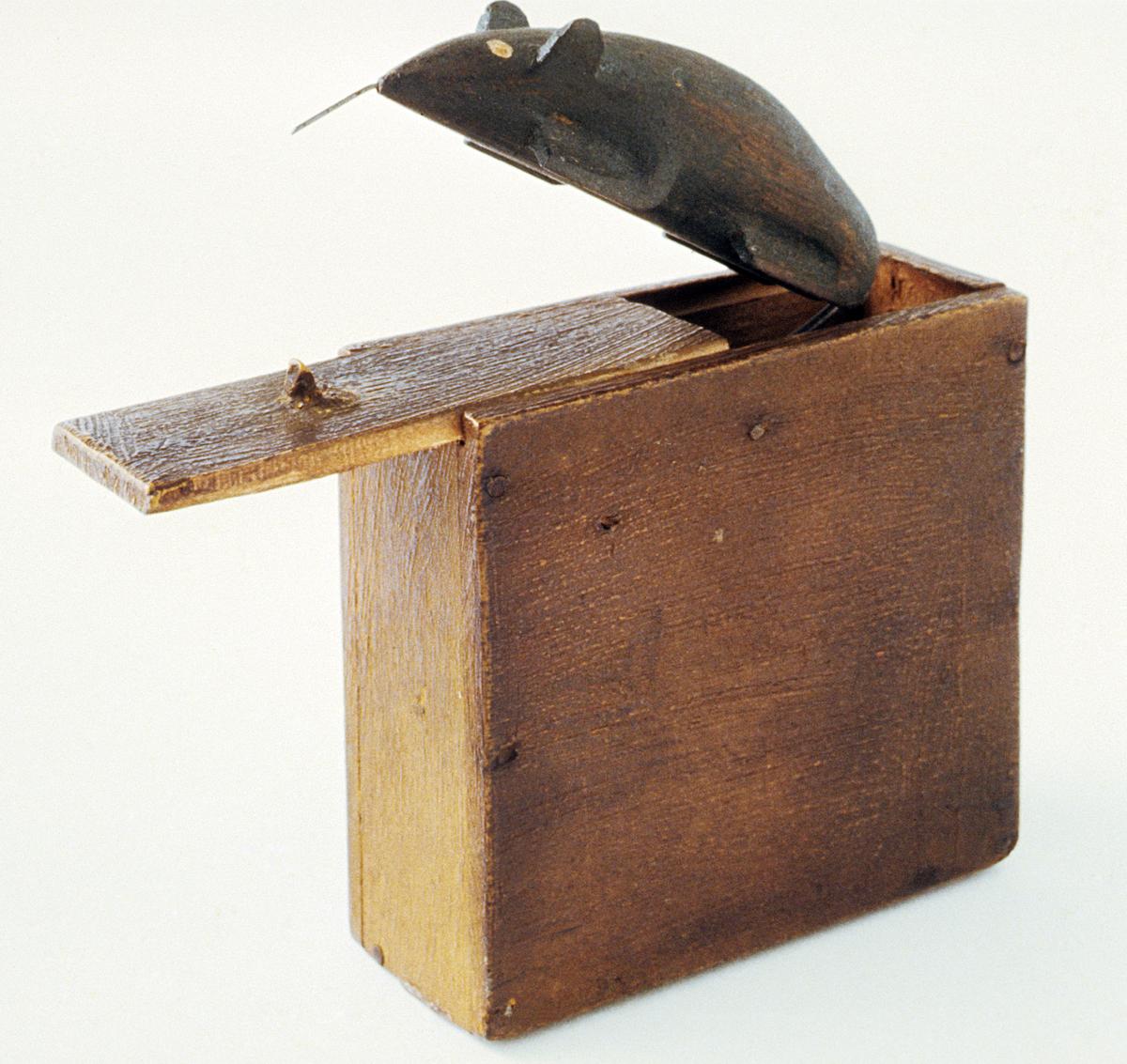 1964.2016 Box, Trick box