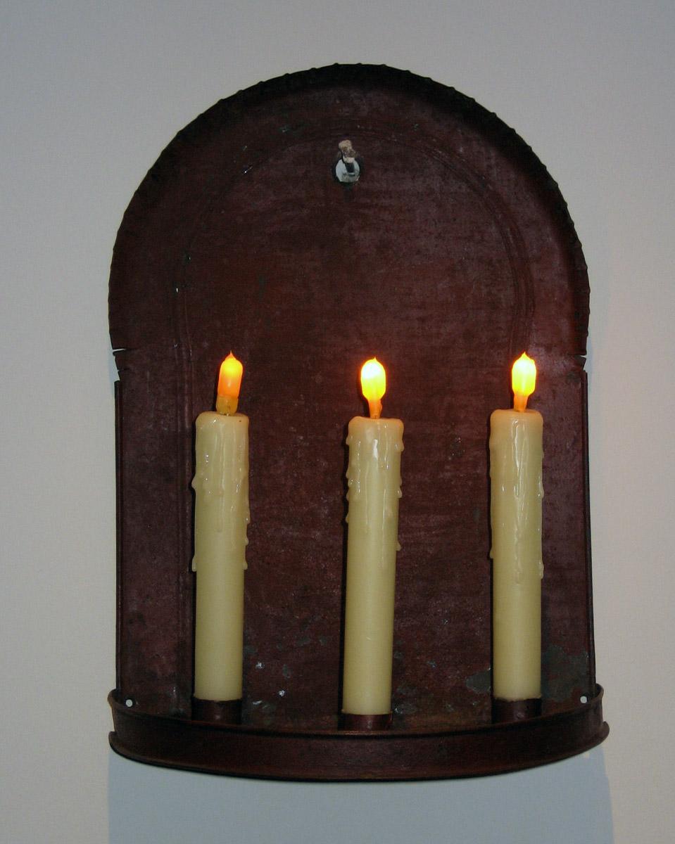1964.2044 Sconce