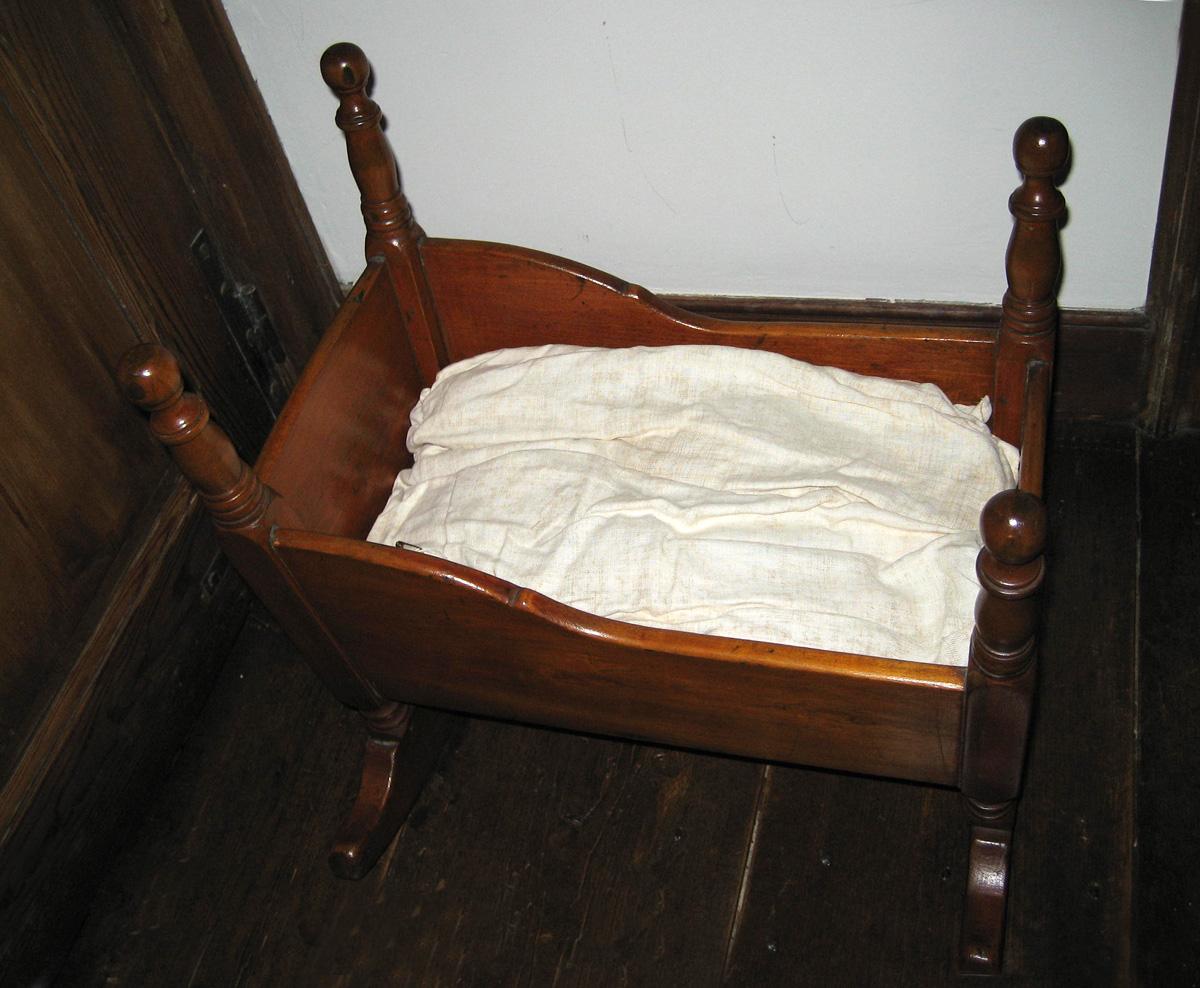 1964.2070 b mattress view 2