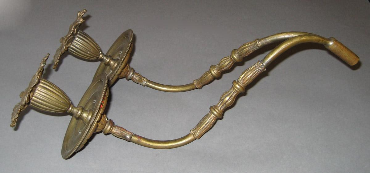 1964.2108.001 Sconce branch