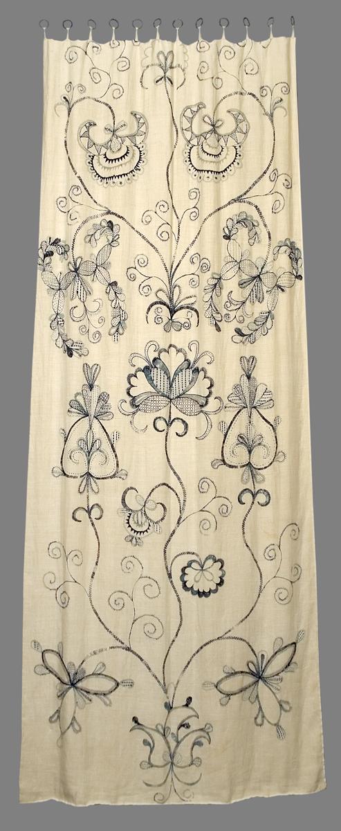 1955.0658 B Bed Hanging, Side Curtain