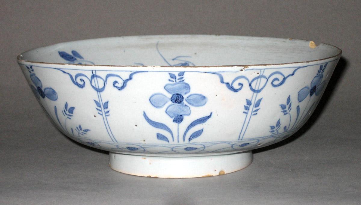 1964.2129 Delft punch bowl