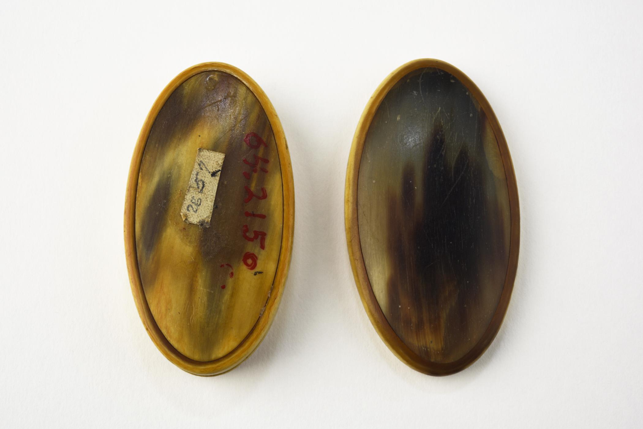 1964.2150 A, B Box, view 3