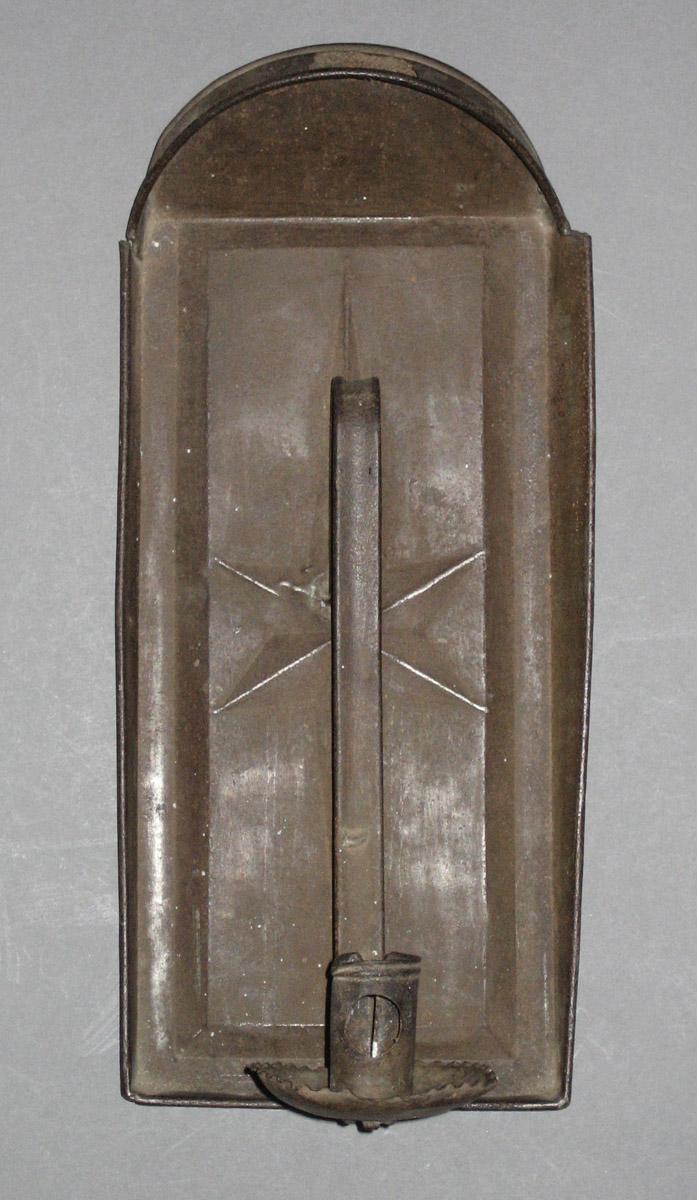 1964.2184 Sconce