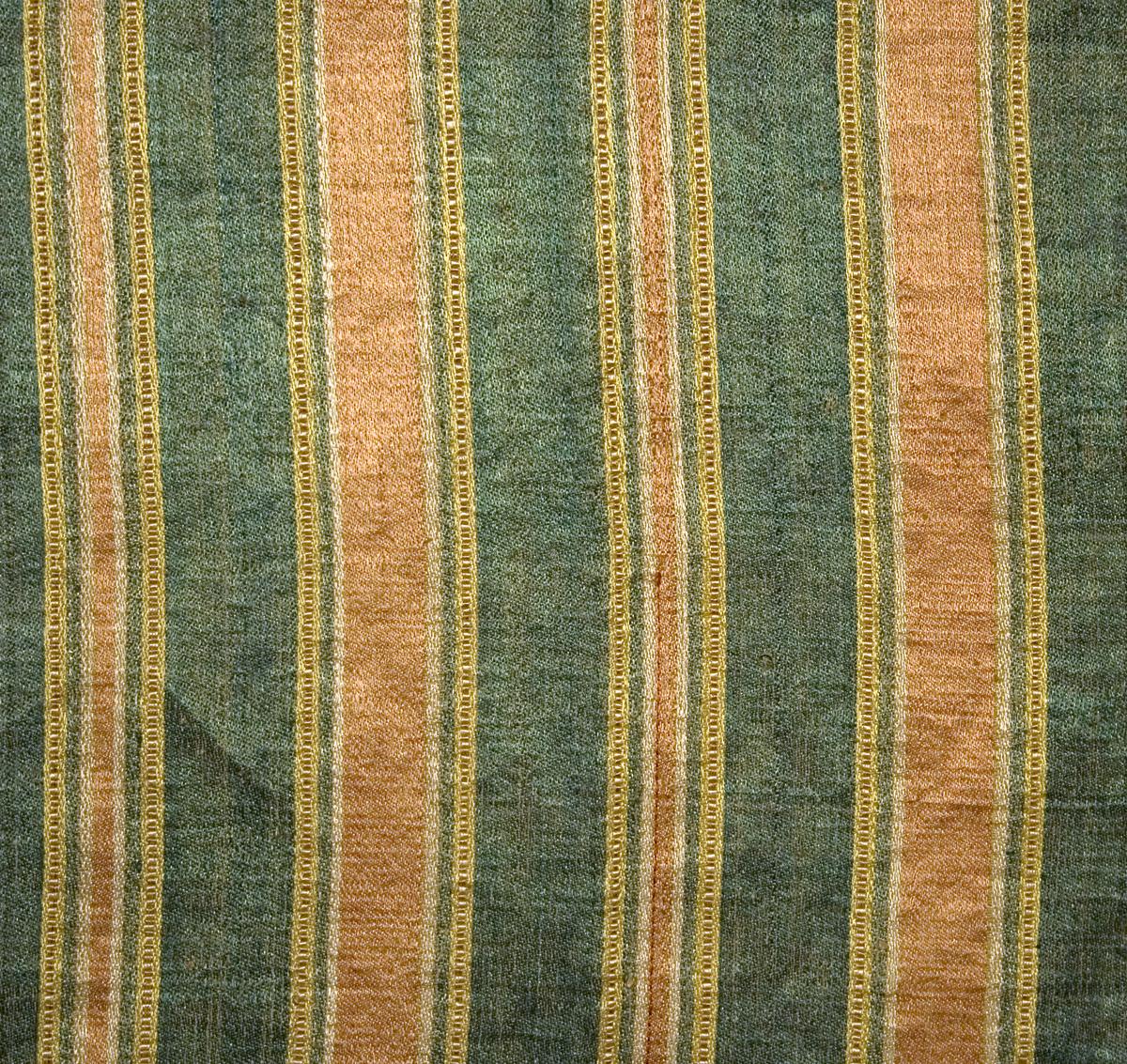 1955.0661 A Window Hanging, Side Curtain, Pattern Repeat
