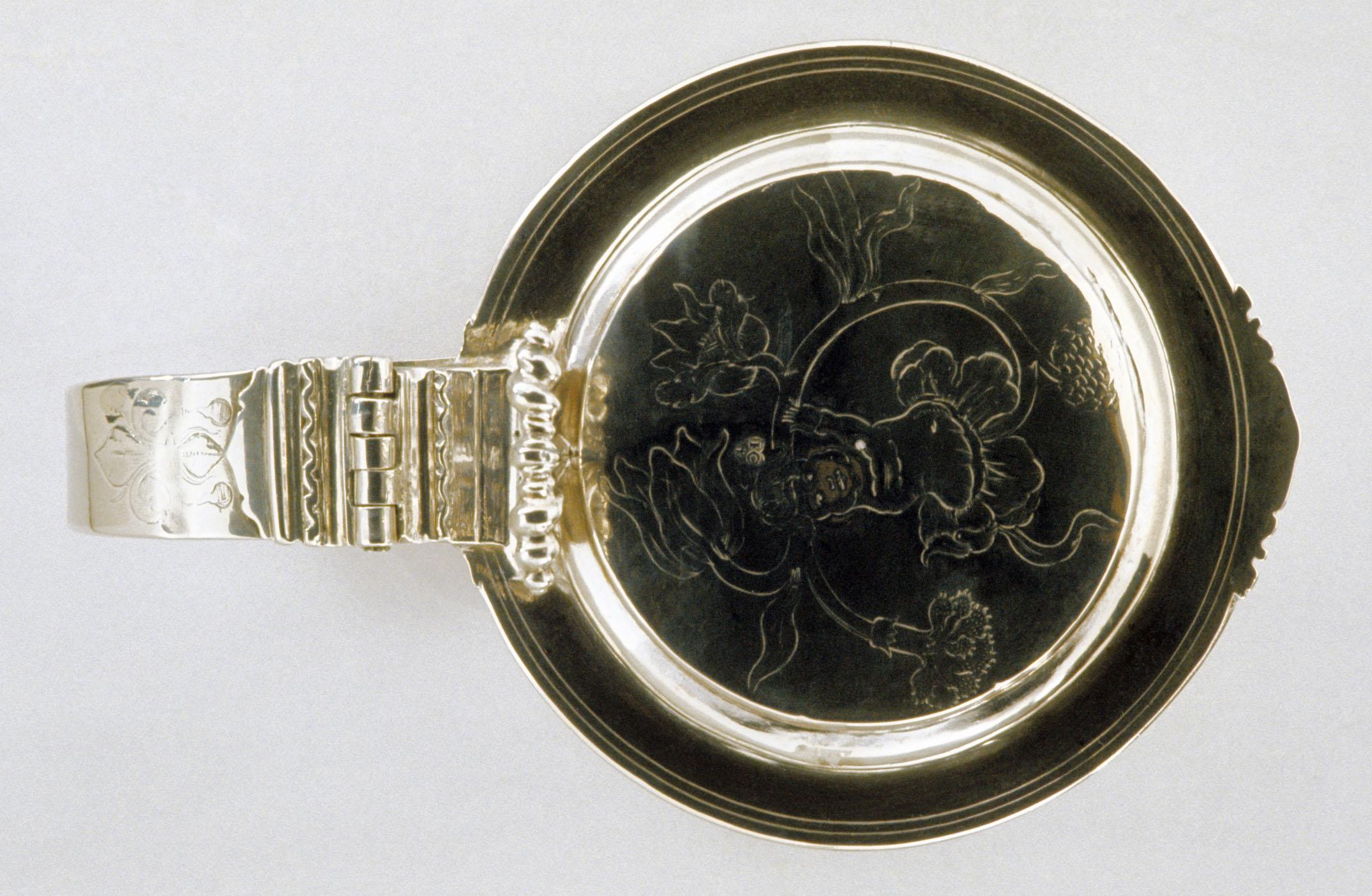 1965.0033 Tankard, view 3