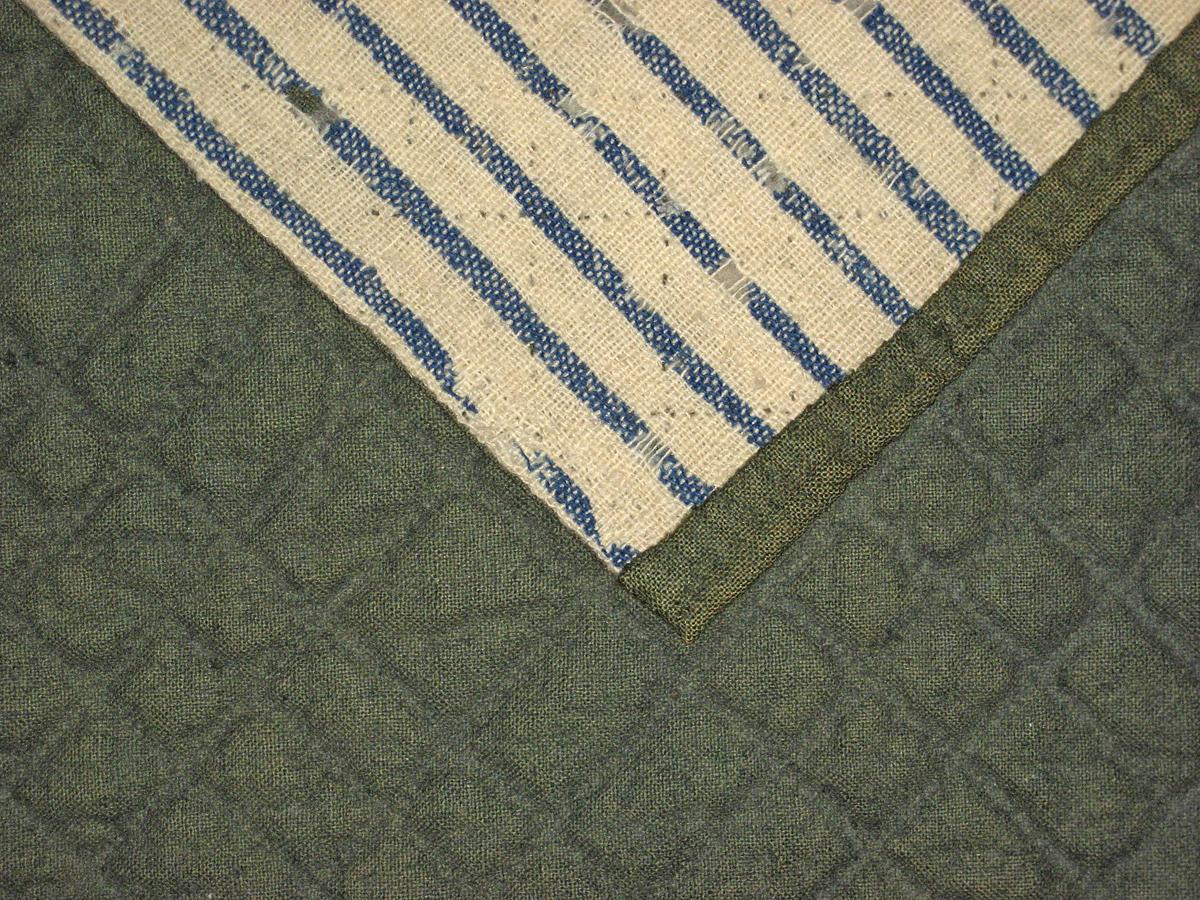 1955.0662.003 Quilt detail