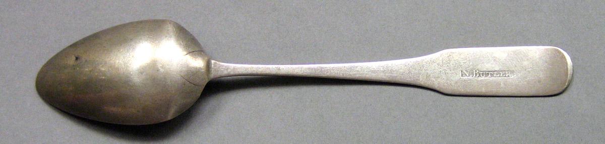 1965.0040.001 Silver Spoon underside