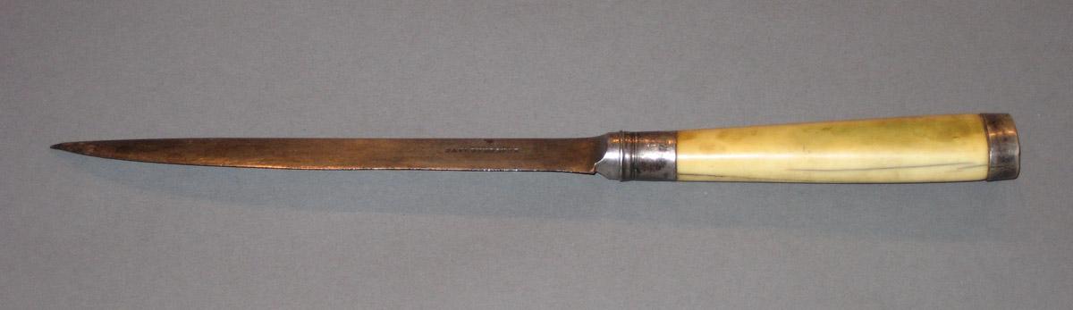 1965.0066.001 Knife