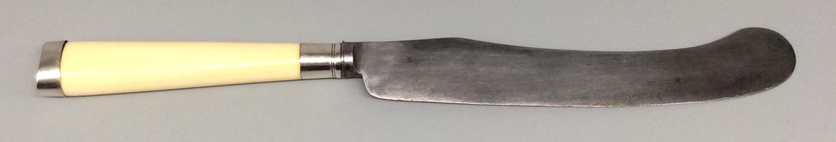 1965.0066.006 Knife, view 2