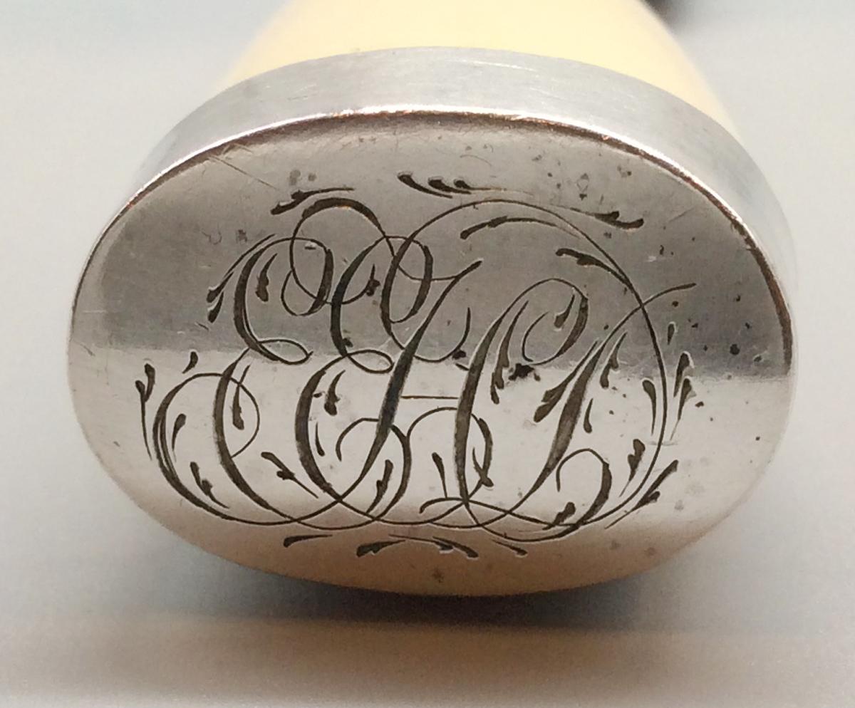 1965.0066.010 Knife, detail 2