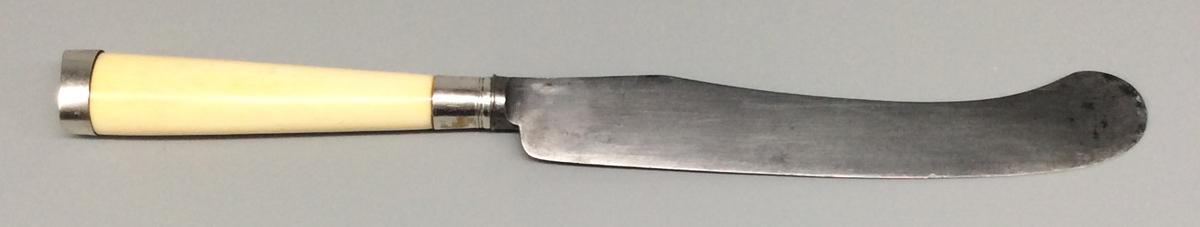 1965.0066.011 Knife, view 2