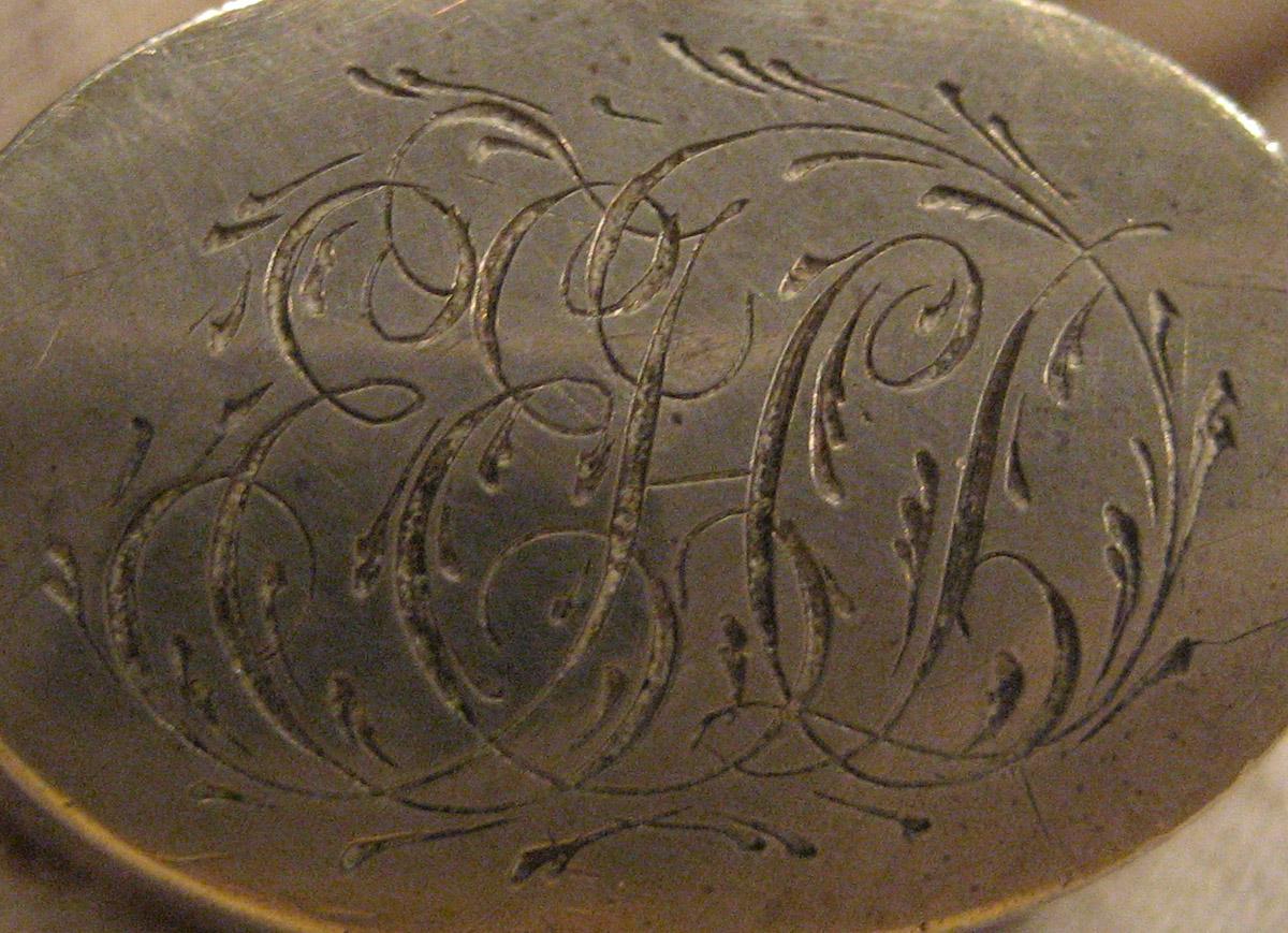 1965.0066.014 Knife (inscription)