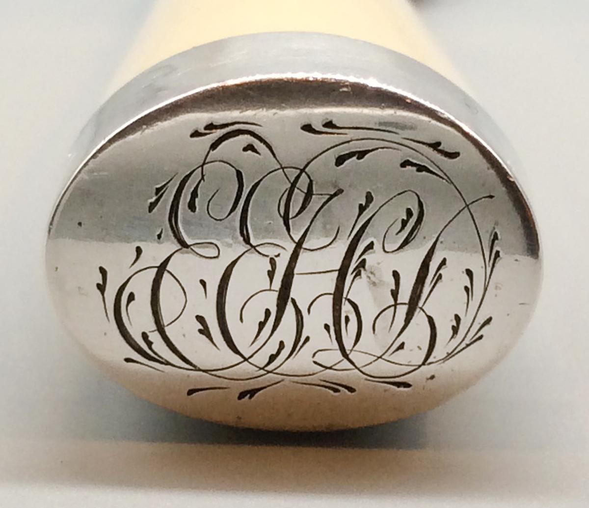 1965.0066.018 Knife, detail 2