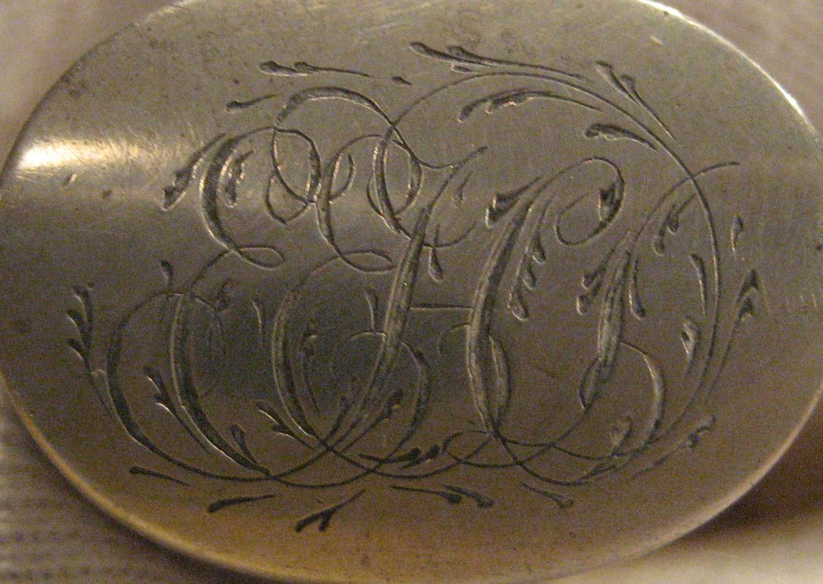 1965.0066.019 Knife (inscription)