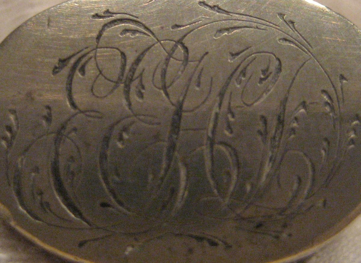 1965.0066.024 Knife (inscription)