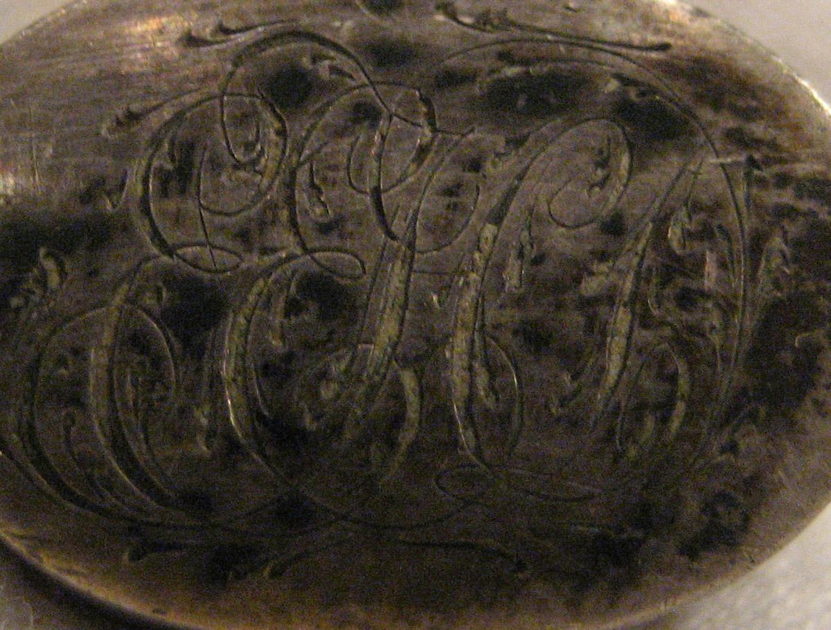 1965.0066.025 Knife (inscription)
