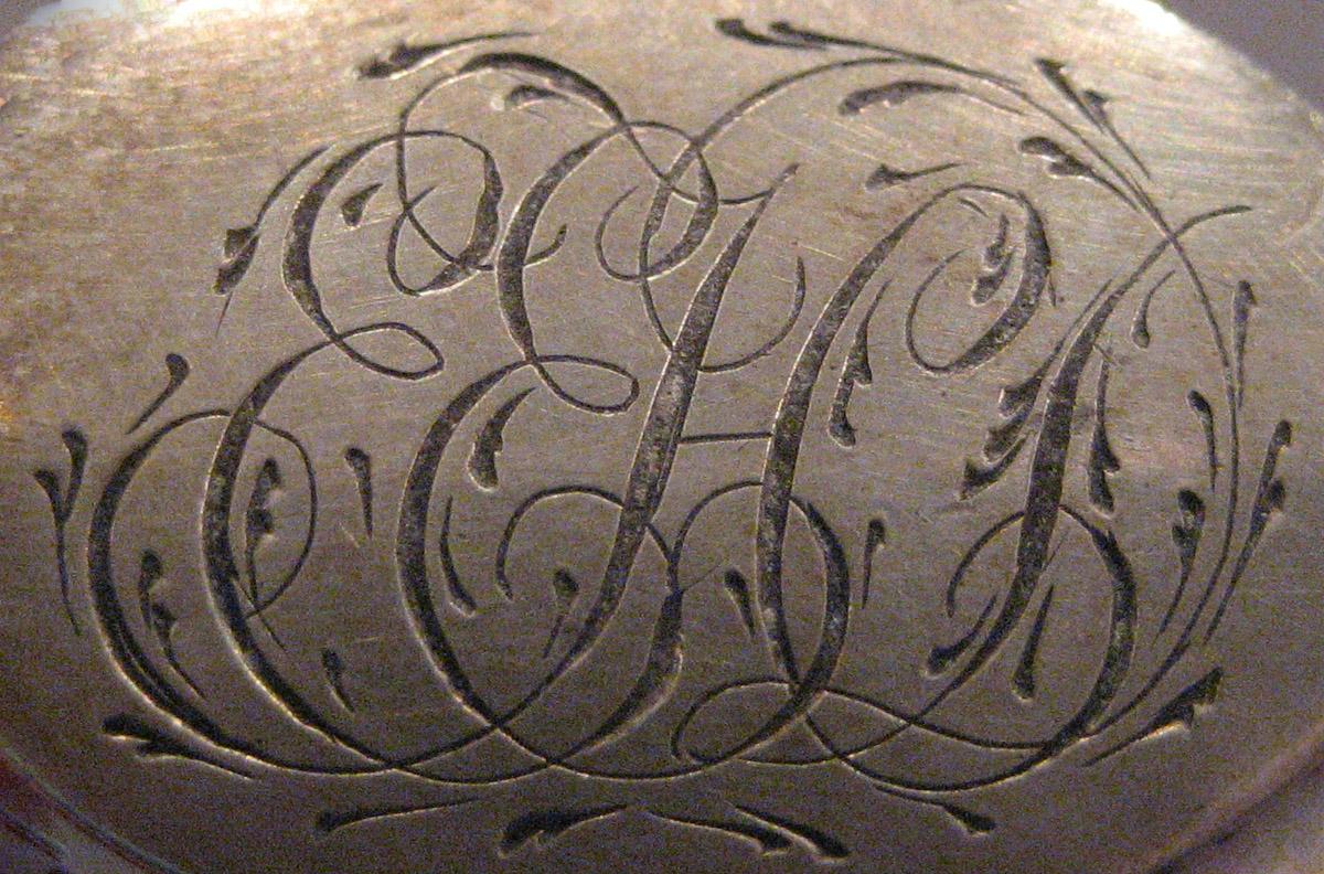 1965.0066.026 Knife (inscription)