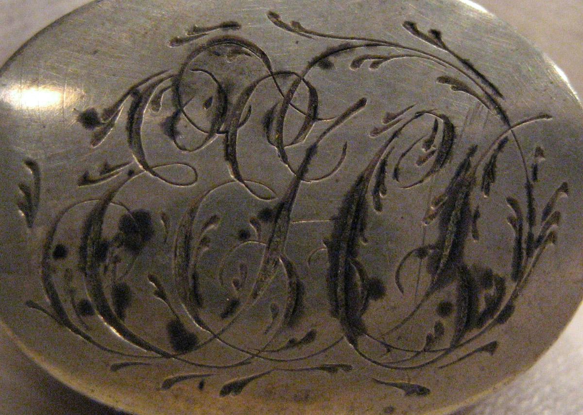 1965.0066.029 Knife (inscription)
