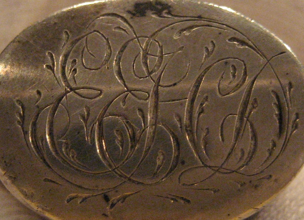 1965.0066.040 Fork (inscription)