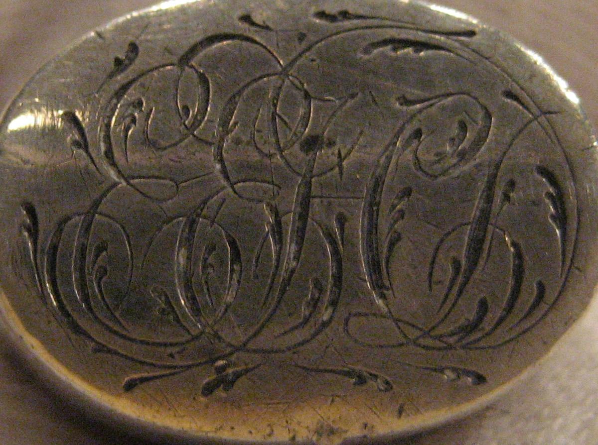 1965.0066.067 Knife (inscription)