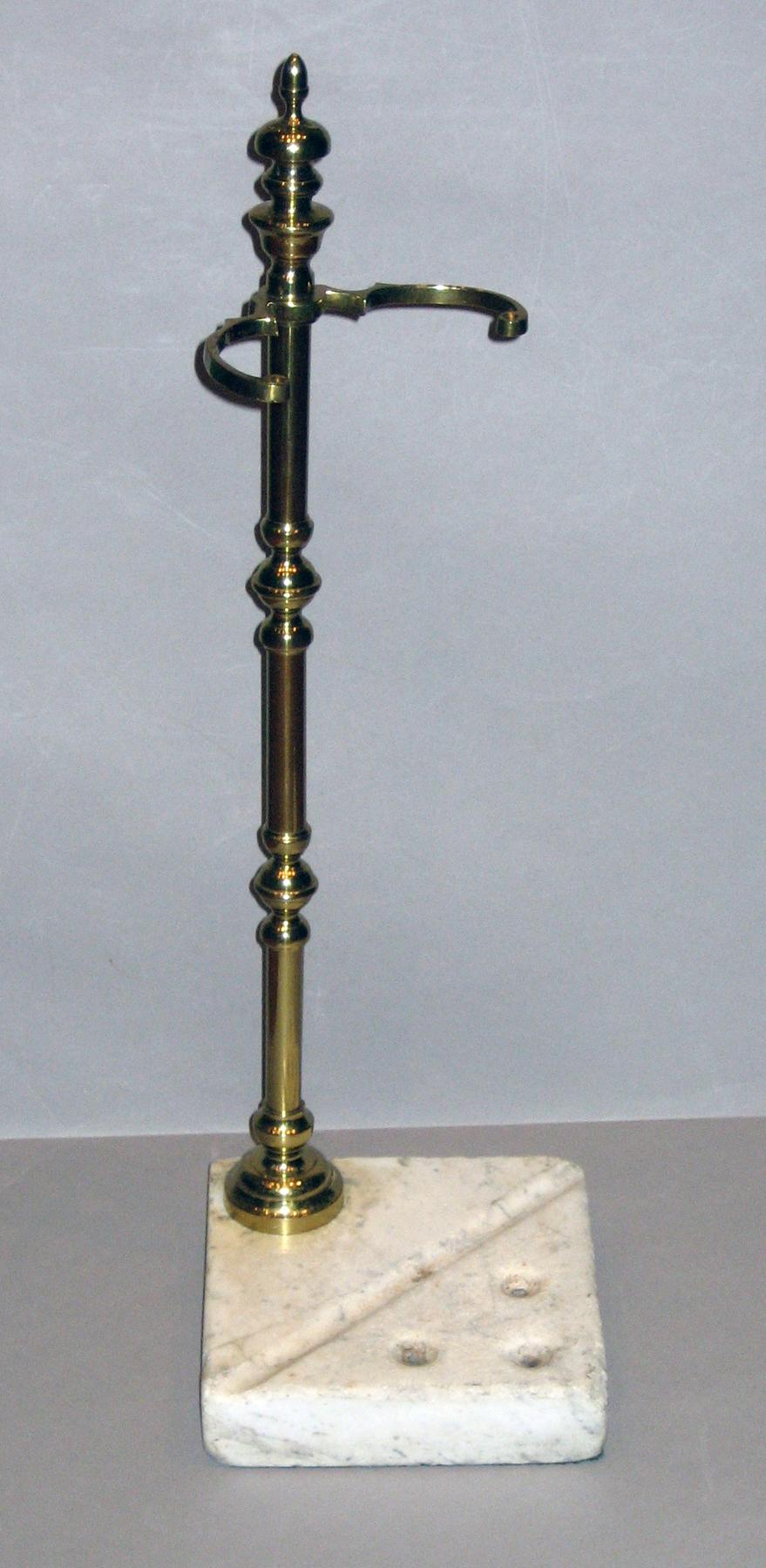 1965.0071 Fire tool stand