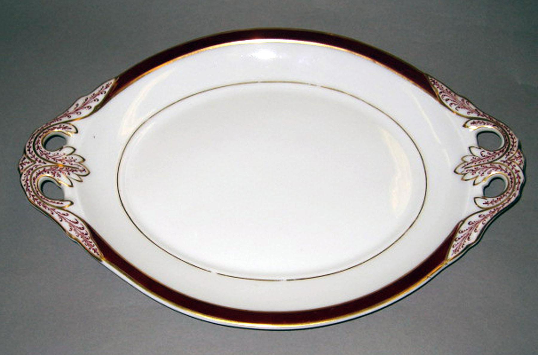1965.0081.029 Porcelain dish