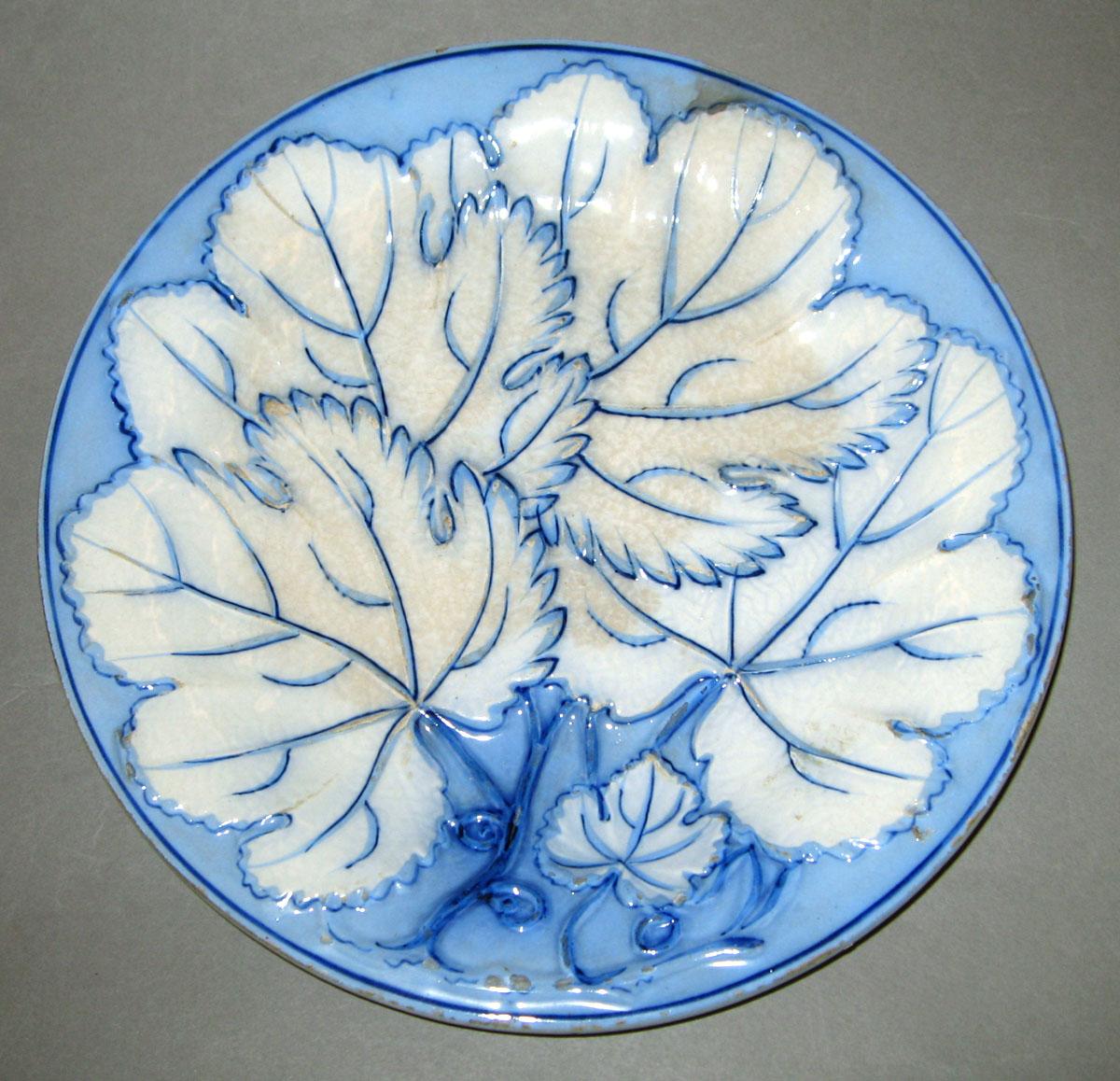 1965.0084 Pearlware plate