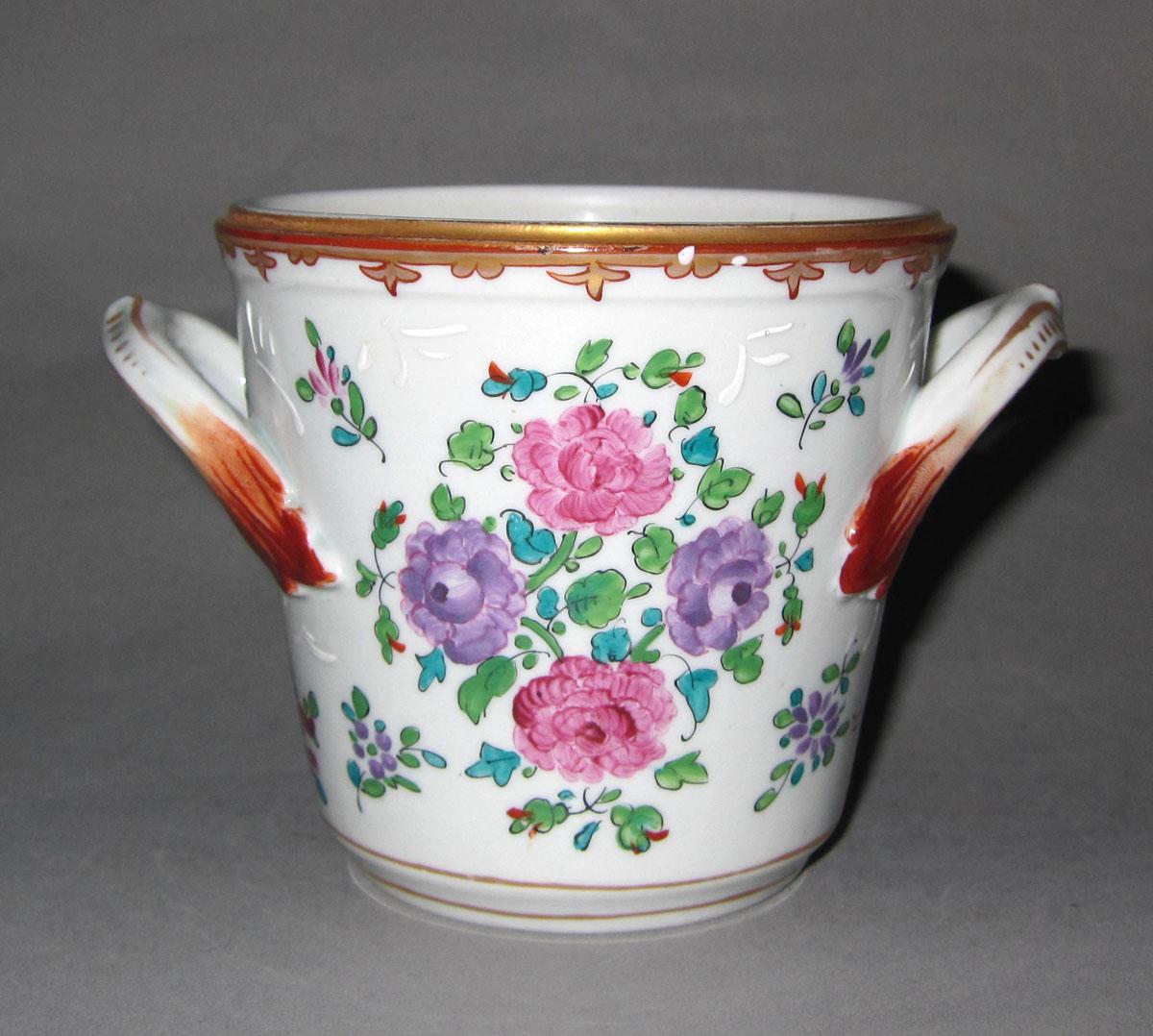 1965.0085 Porcelain cup