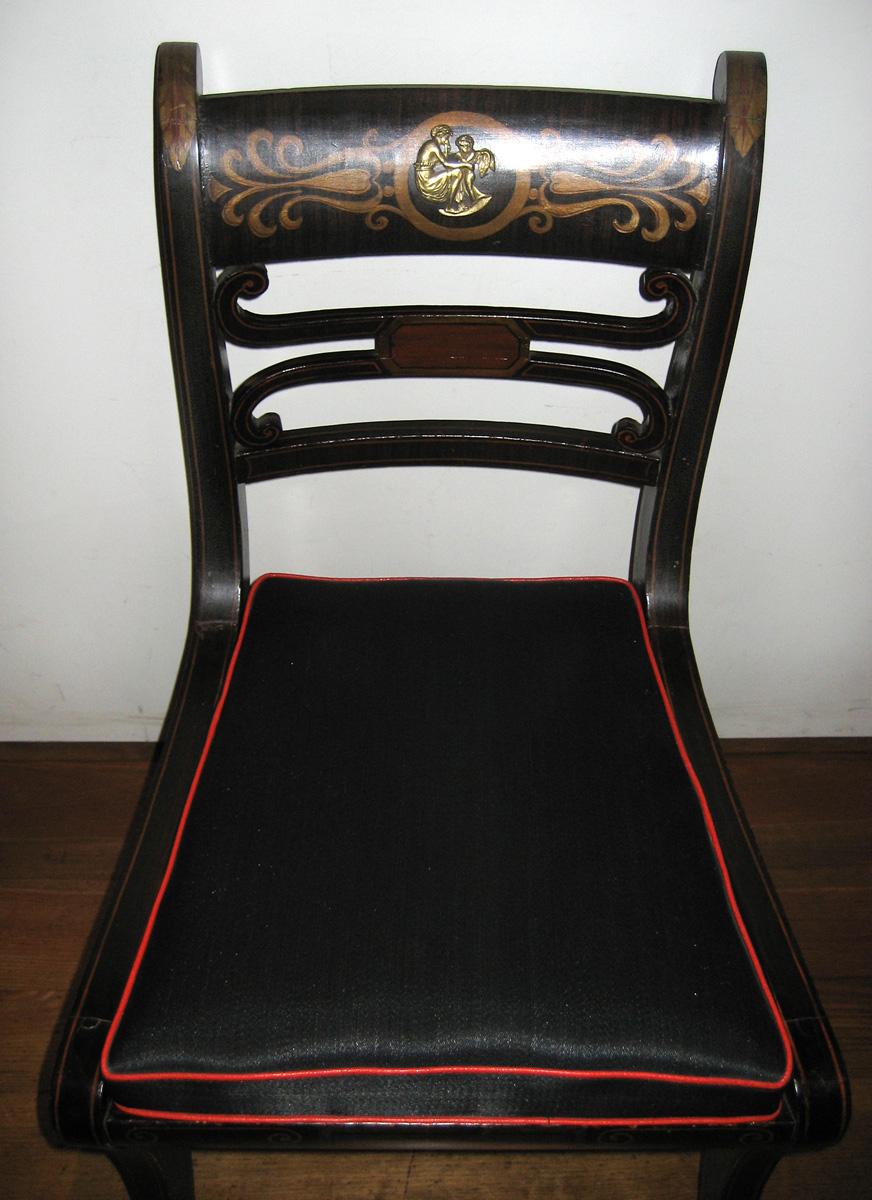 1965.0102.003 chair with cushion R1999.0002.003