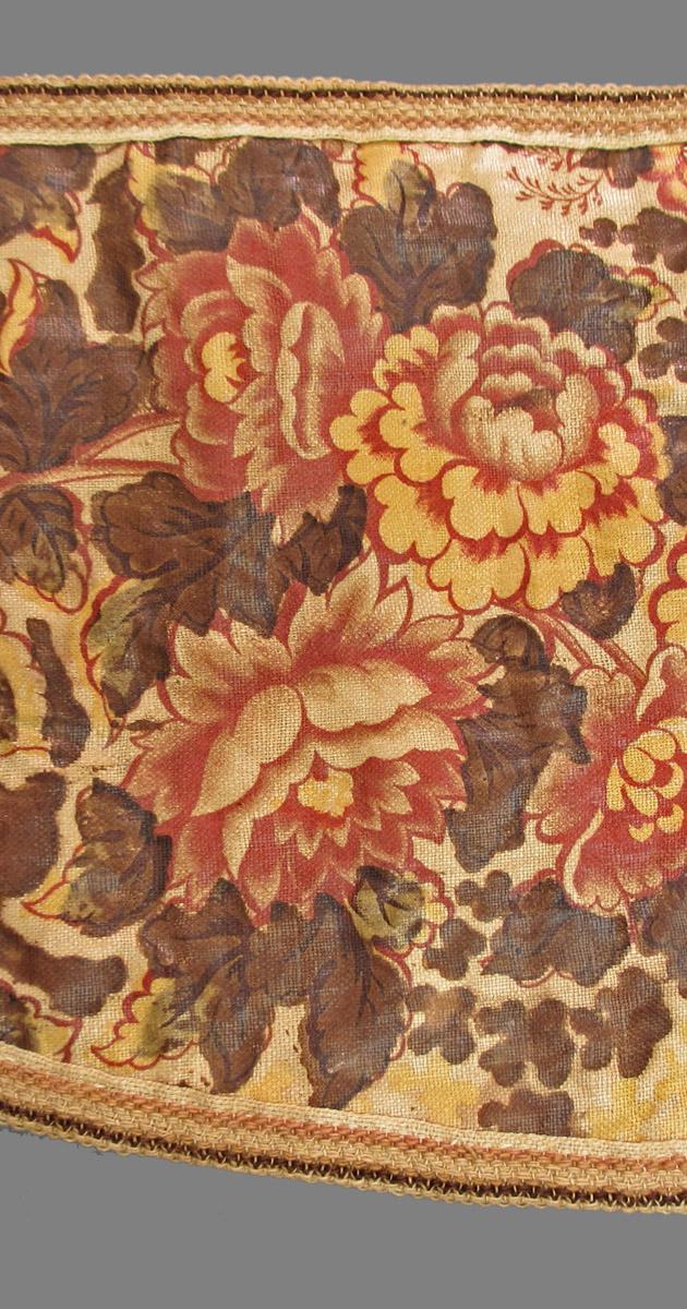 1965.0112.001 textile, printed detail