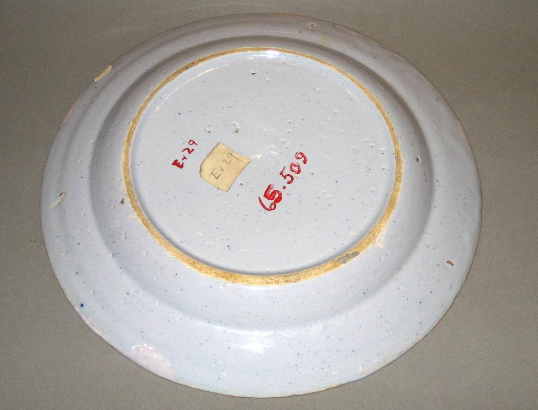 1965.0509 Plate underside