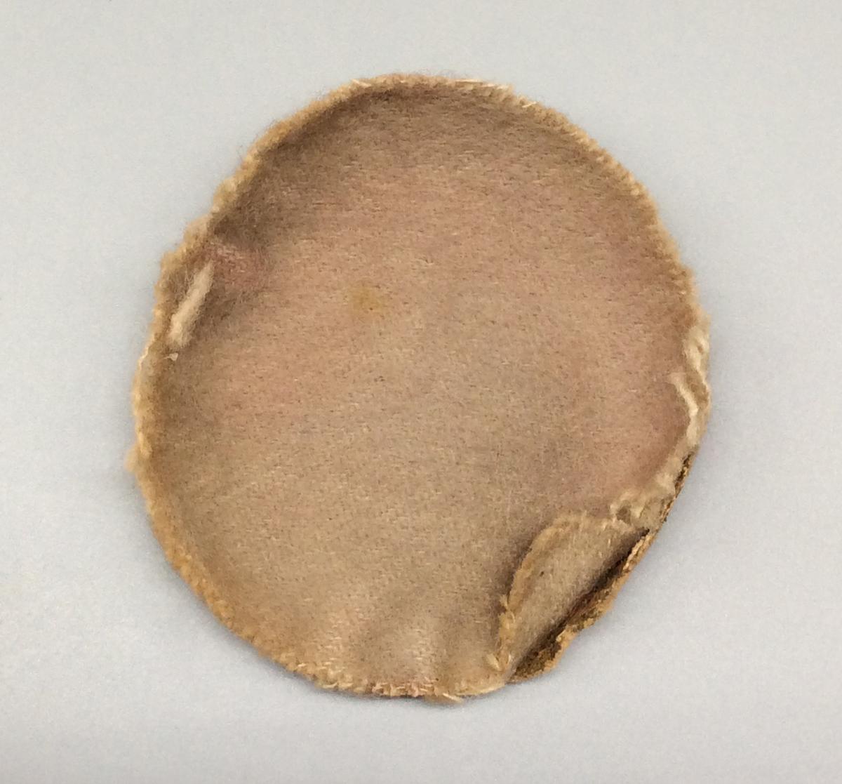 1965.0520 Watch case, view 7