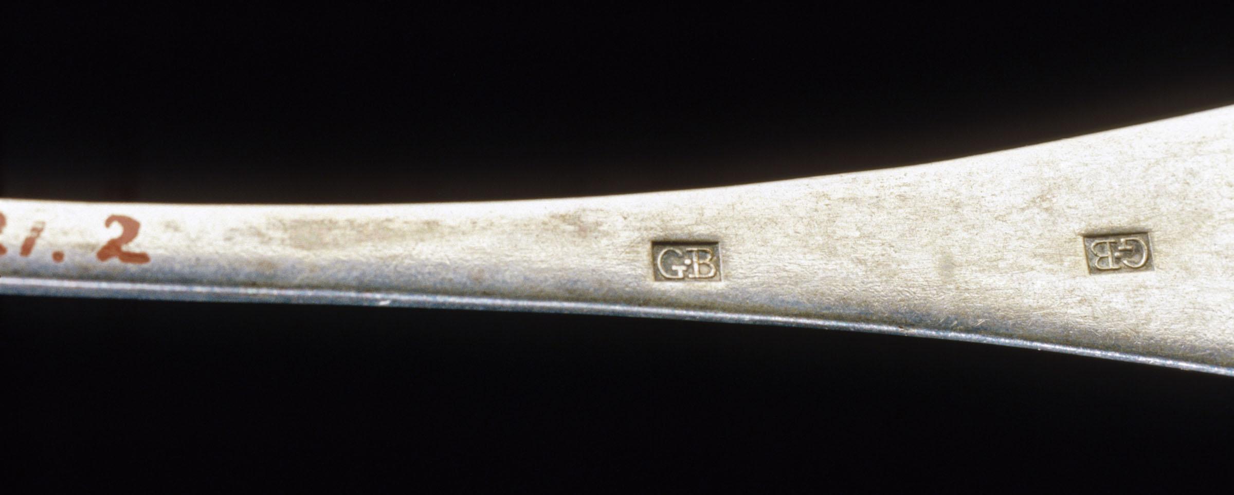 1965.0521.001 Spoon, Tablespoon, detail 1