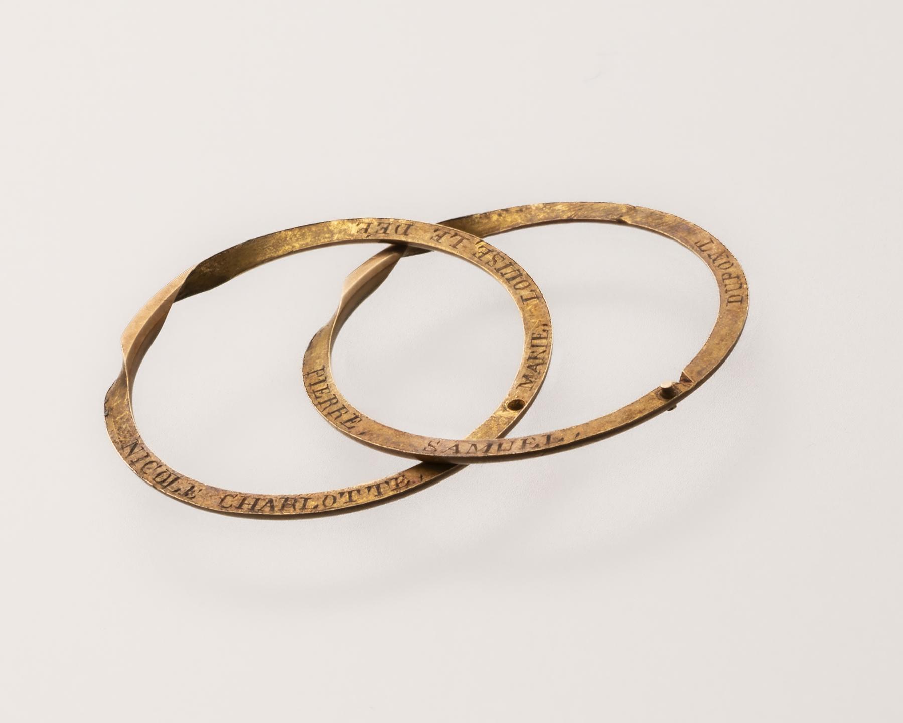 1965.0536 A, B Ring (finger), Wedding ring, overall 1