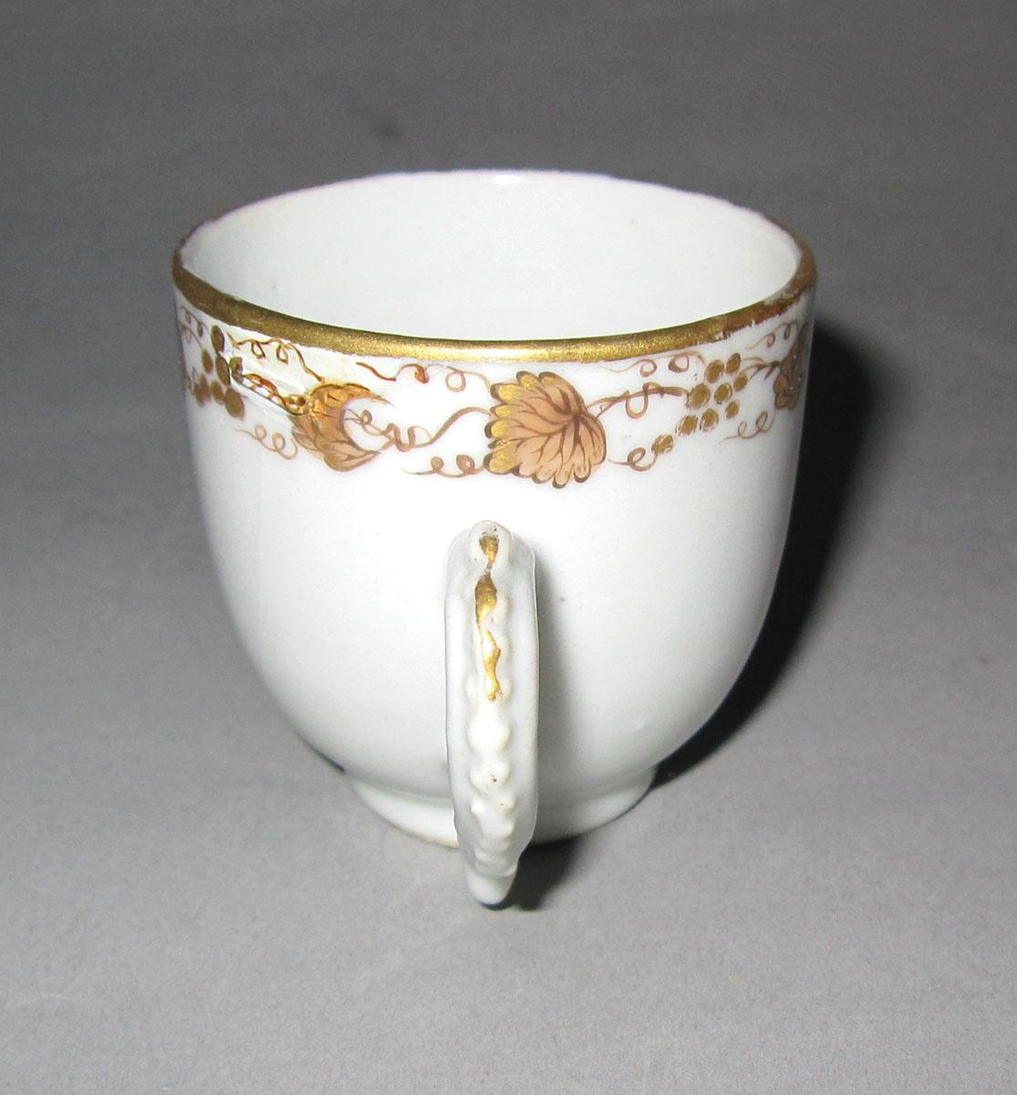 1965.0557.014 Porcelain coffee cup handle