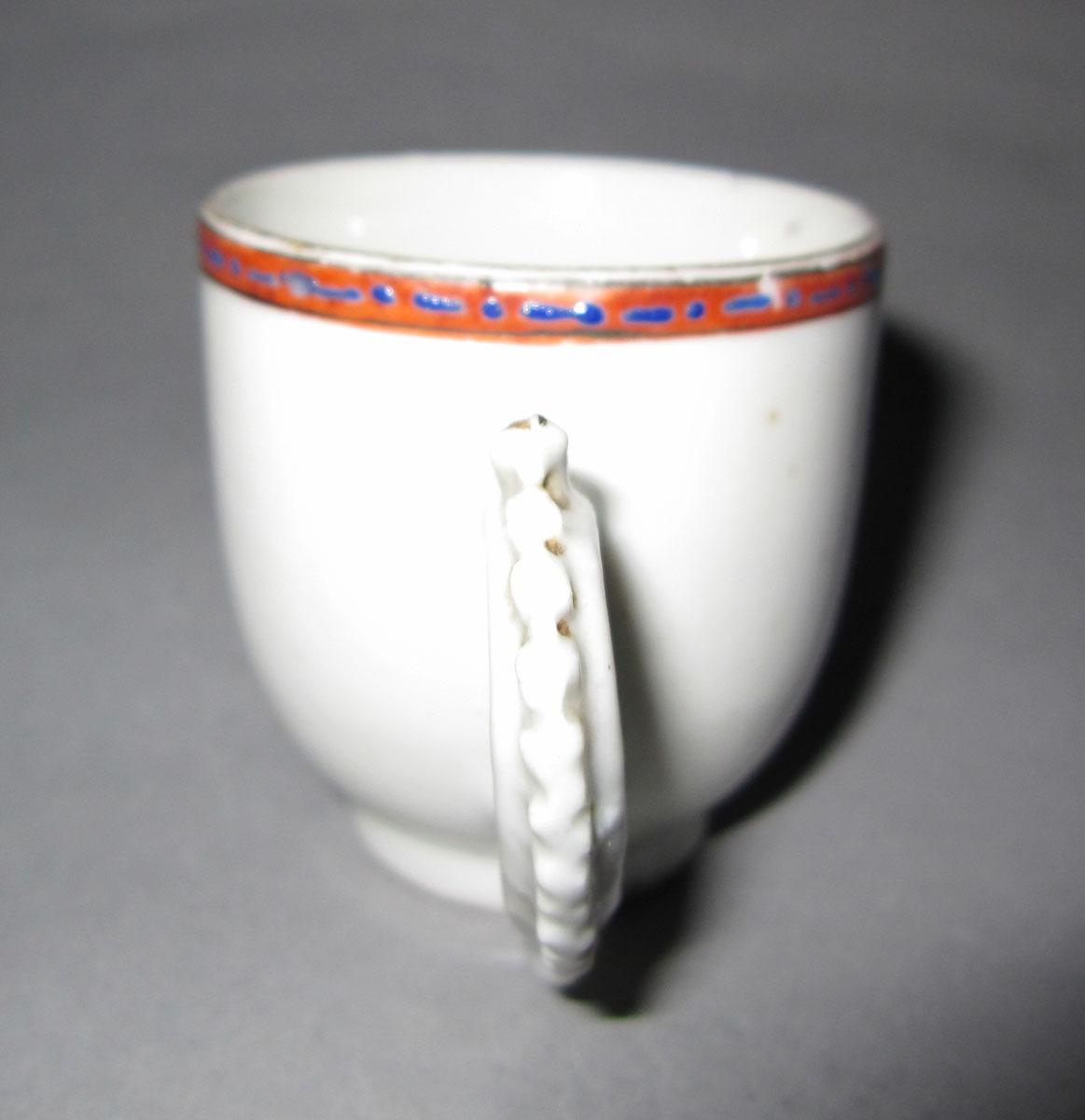 1965.0559.008 Porcelain coffee cup handle