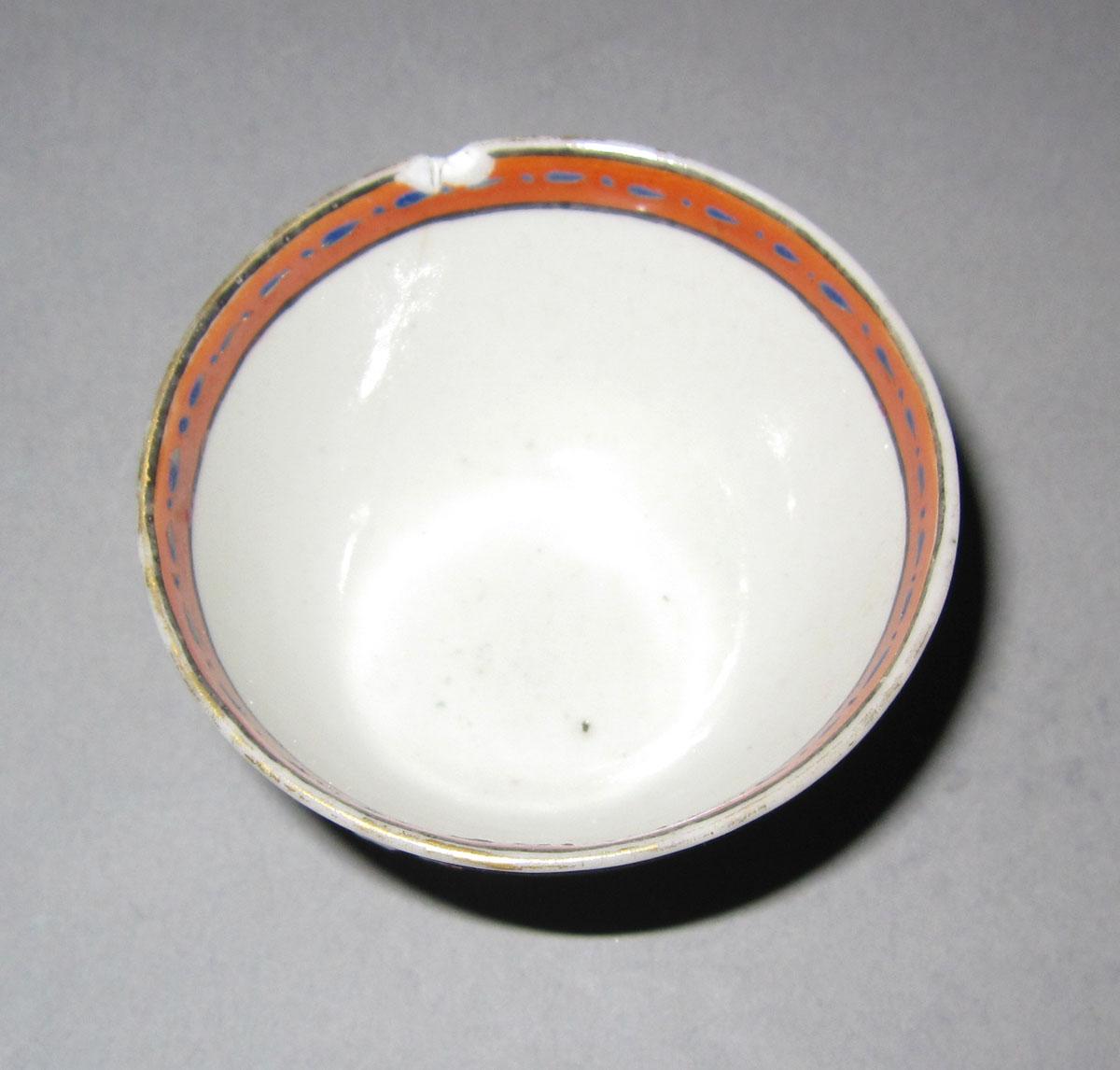 1965.0559.012 Porcelain teabowl top