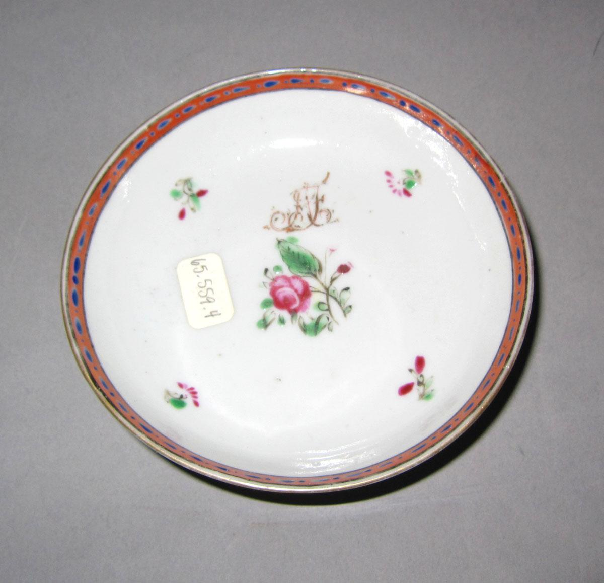 1965.0559.016 Porcelain saucer