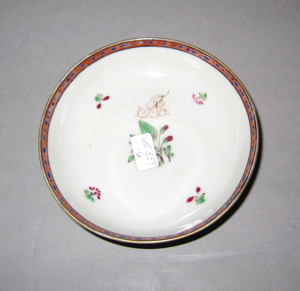 1965.0559.017 Porcelain saucer