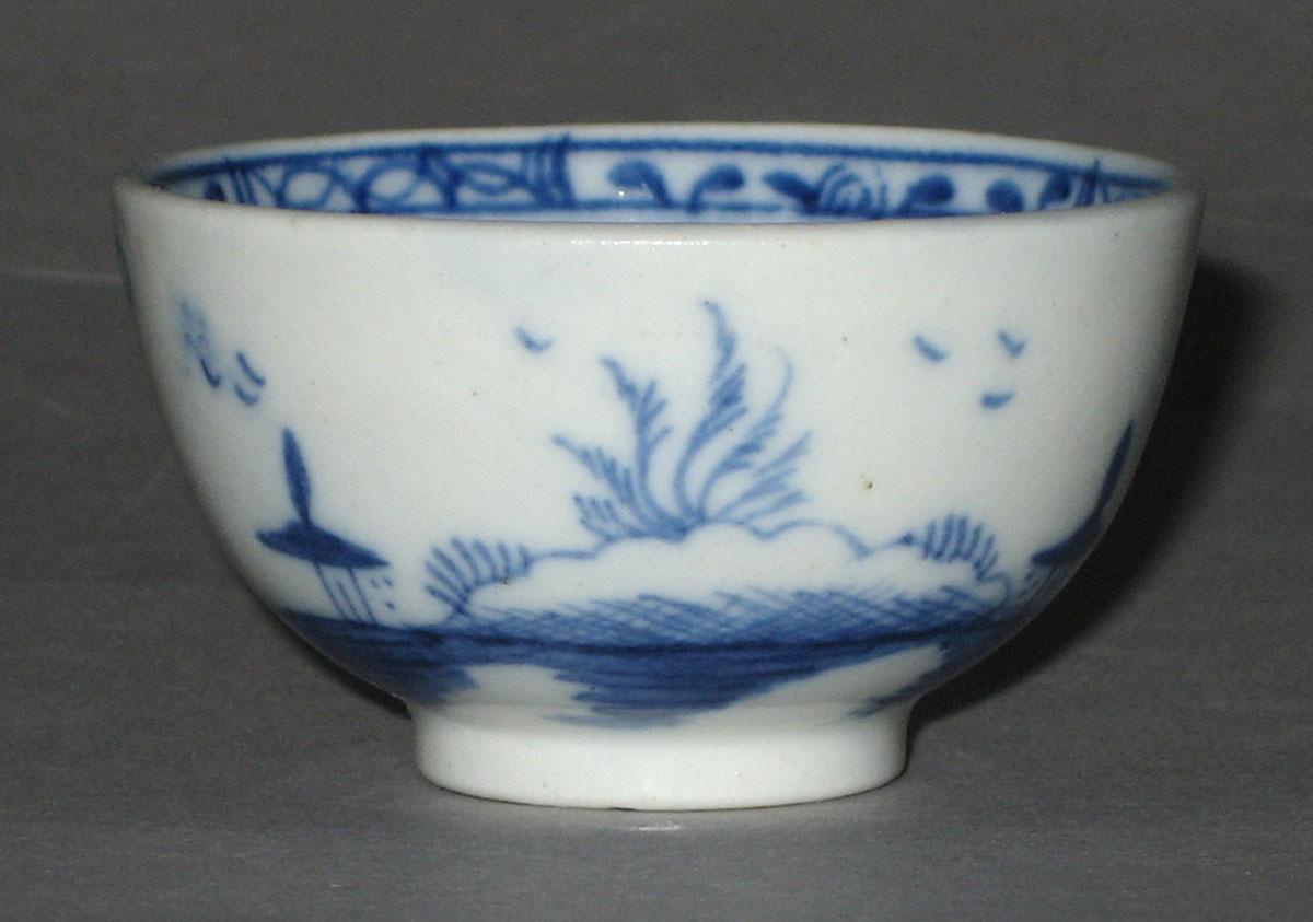 1965.0561.002 Miniature teabowl