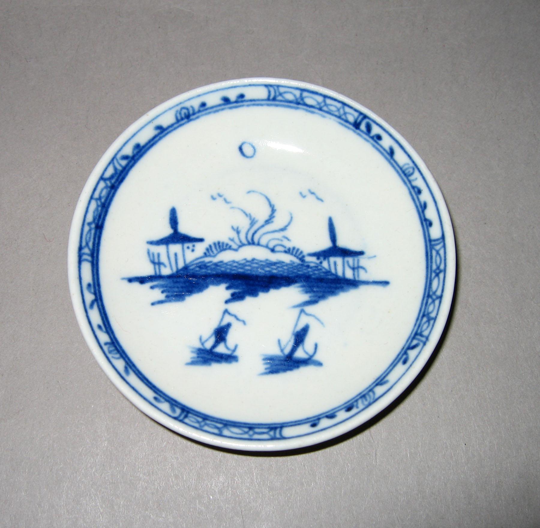 1965.0561.004 Miniature saucer